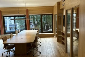 Open Space - 75002 - 12 postes - 700€