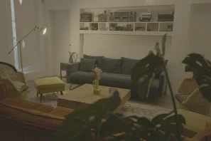 Espace indépendant - 75004 - 5 postes - 2800€