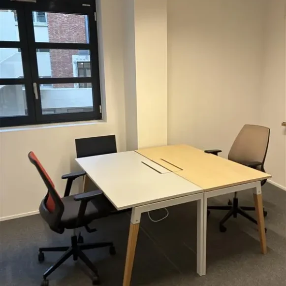 Bureau privé 10 m² 2 postes Location bureau Rue Marcadet Paris 75018 - photo 2