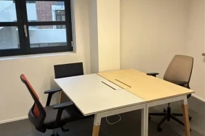 Bureau privé - 75018 - 2 postes - 390€