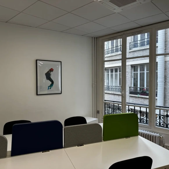 Espace indépendant 60 m² 12 postes Coworking Rue du Renard Paris 75004 - photo 7
