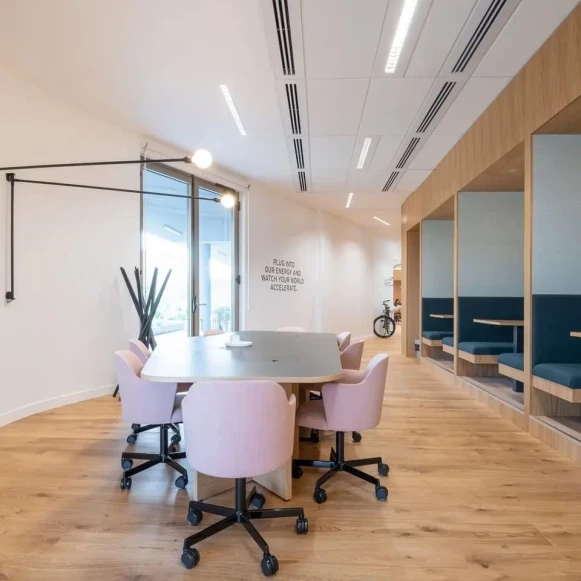 Bureau privé 4 m² 1 poste Location bureau Rue James Joule Rezé 44400 - photo 8