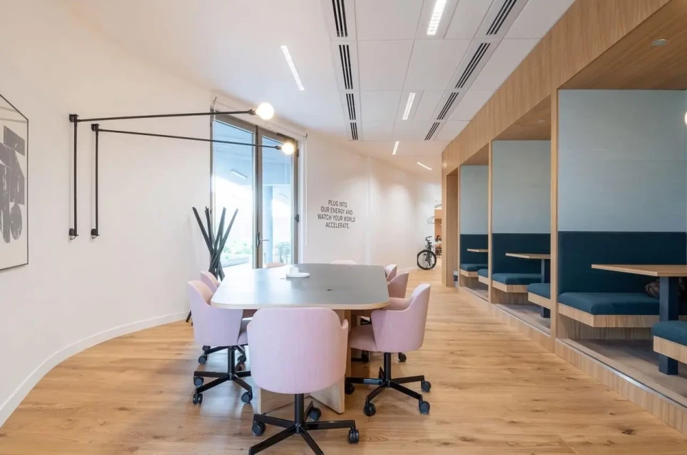 HQ - Reze, South Garden