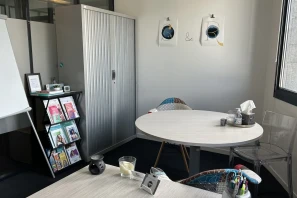 Bureau privé - 69007 - 2 postes - 600€