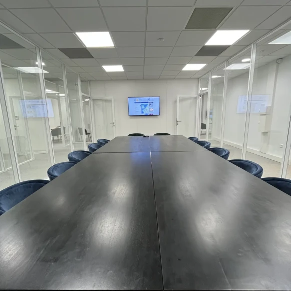 Espace indépendant 250 m² 20 postes Location bureau Rue des Templiers Lille 59000 - photo 4