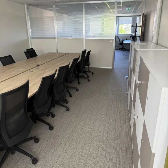 Bureau privé 80 m² 16 postes Location bureau Avenue de la République Marcq-en-Barœul 59700 - photo 5