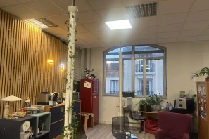 Open Space - 75012 - 5 postes - 330€
