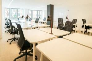 Bureau privé - 92200 - 24 postes - 8000€
