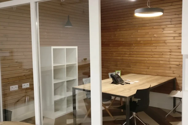 Bureau privé - 75002 - 4 postes - 1463€