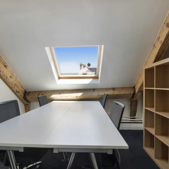 Bureau privé 16 m² 4 postes Coworking Rue de la Chaussée d'Antin Paris 75009 - photo 3