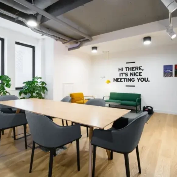 Bureau privé 32 m² 8 postes Coworking Rue de la Piazza Noisy-le-Grand 93160 - photo 9