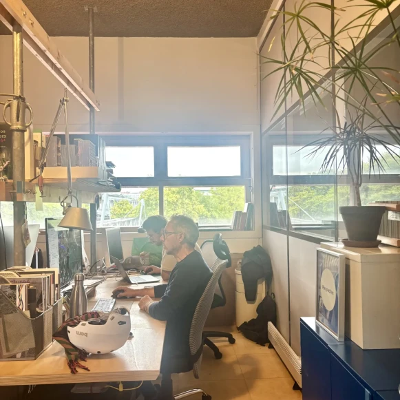 Open Space  16 postes Location bureau Avenue Jean Jaurès Paris 75019 - photo 4