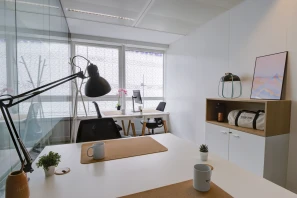 Bureau privé - 69003 - 4 postes - 1840€