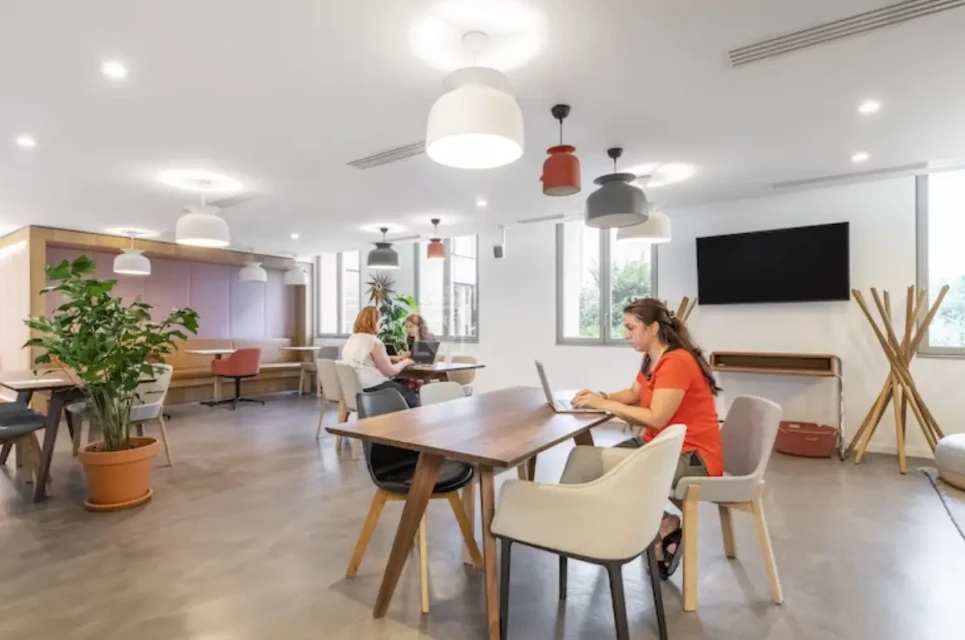 Spaces - Saint Lazare