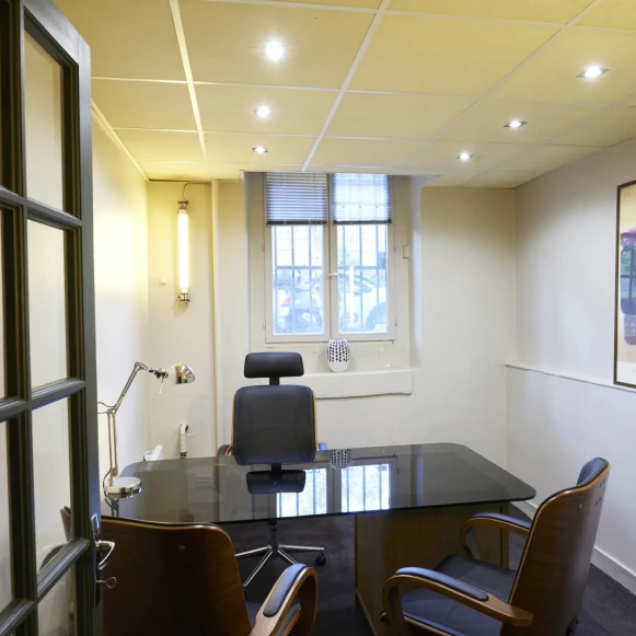 Bureau privé 51 m² 8 postes Coworking Boulevard Pereire Paris 75017 - photo 6