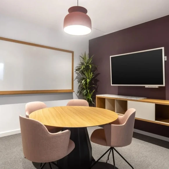 Bureau privé 4 m² 1 poste Location bureau Rue James Joule Rezé 44400 - photo 6