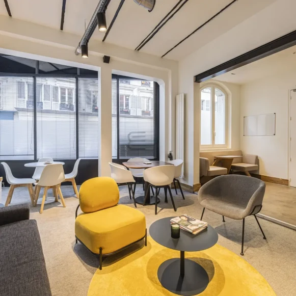 Espace indépendant 149 m² 25 postes Location bureau Rue Truffaut Paris 75017 - photo 1
