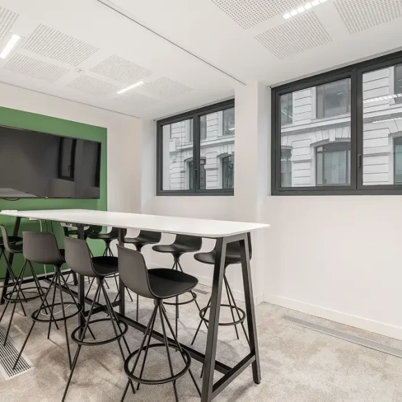 Espace indépendant 400 m² 55 postes Coworking Rue de la Victoire Paris 75009 - photo 13