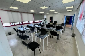 Espace indépendant - 93100 - 31 postes - 2500€