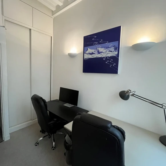 Bureau privé 6 m² 2 postes Location bureau Boulevard Malesherbes Paris 75017 - photo 3