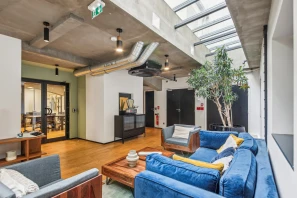 Espace indépendant - 75010 - 25 postes - 15000€