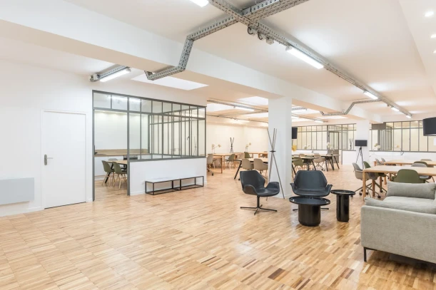 Espace indépendant - 75013 - 30 postes - 5500€