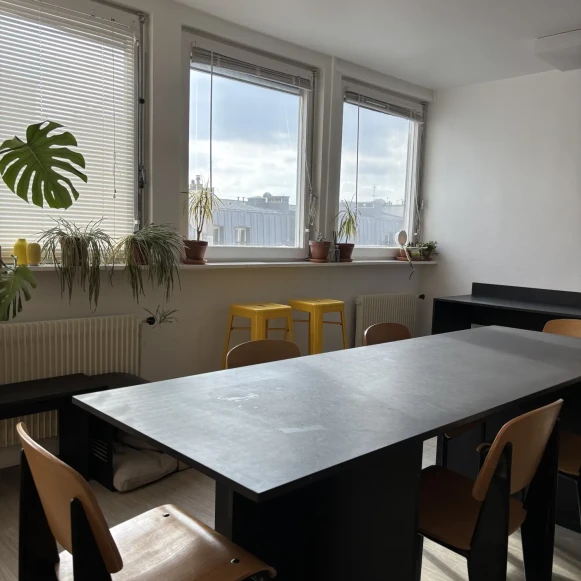 Open Space  10 postes Location bureau Rue des Petits Hôtels Paris 75010 - photo 8