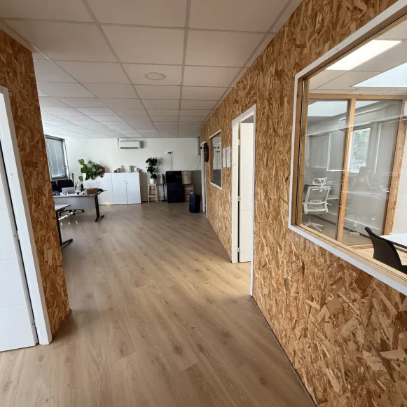 Bureau privé 8 m² 1 poste Location bureau Chemin de la Glacière Toulouse 31200 - photo 5