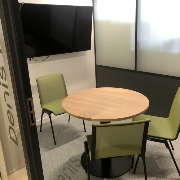 Bureau privé 15 m² 4 postes Coworking Rue de Châtillon Rennes 35000 - photo 9