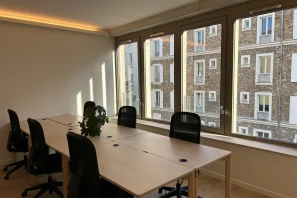 Bureau privé - 92120 - 7 postes - 3850€