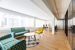 Espace indépendant - 75020 - 15 postes - 3000€