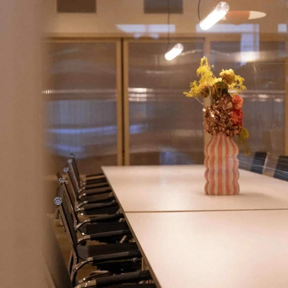 Open Space  8 postes Location bureau Rue de la Chapelle Saint-Jean Bordeaux 33000 - photo 6