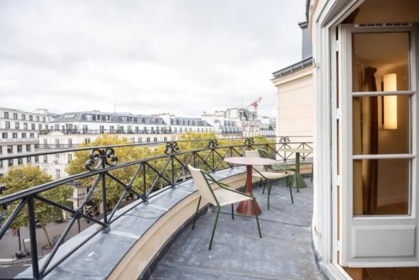 Espace indépendant - 75009 - 35 postes - 28500€