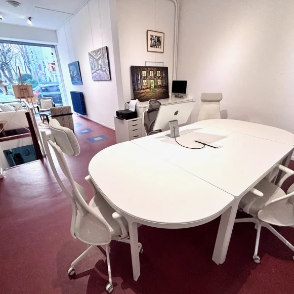 Bureau privé 38 m² 4 postes Location bureau Rue Peclet Paris 75015 - photo 1