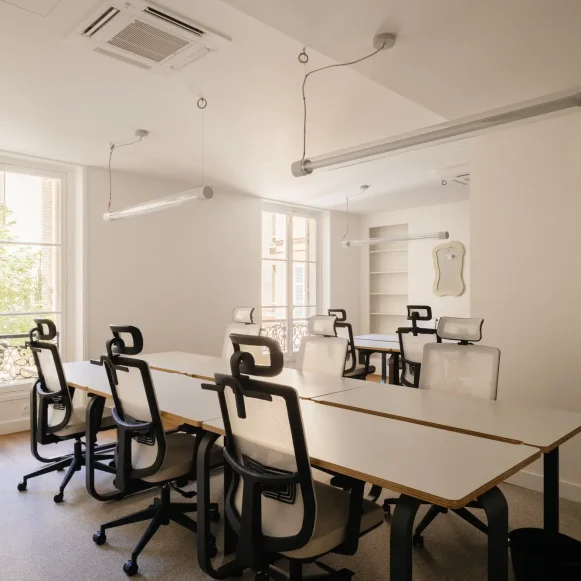Espace indépendant 210 m² 32 postes Coworking Rue Washington Paris 75008 - photo 9