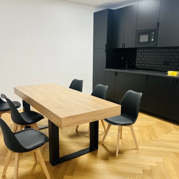 Bureau privé 9 m² 2 postes Coworking Rue Royale Paris 75008 - photo 5
