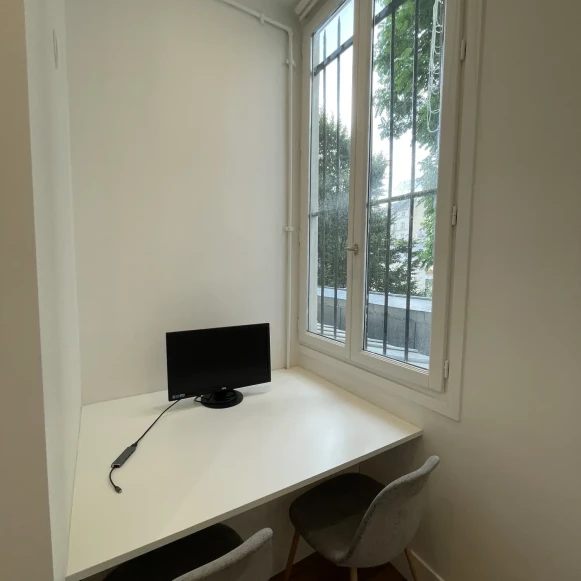 Bureau privé 50 m² 19 postes Coworking Cité Paradis Paris 75010 - photo 7