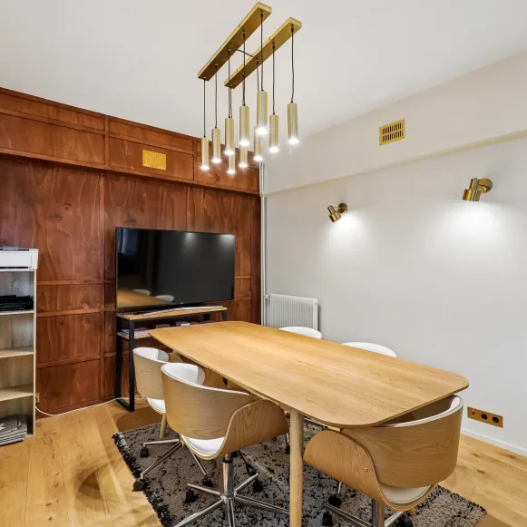 Bureau privé 12 m² 3 postes Coworking Rue de Rouen Paris 75019 - photo 6