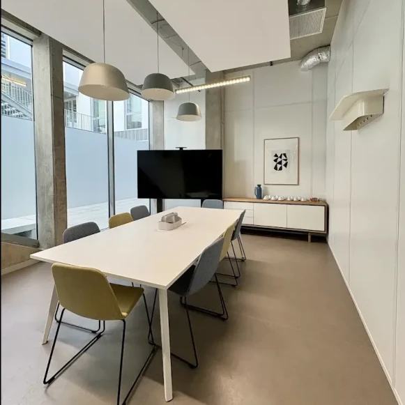 Bureau privé 4 m² 1 poste Location bureau Avenue Rockefeller Lyon 69008 - photo 2