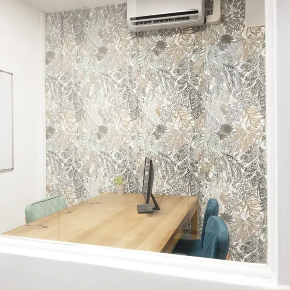 Espace indépendant 110 m² 16 postes Location bureau Rue du Faubourg Saint-Martin Paris 75010 - photo 2
