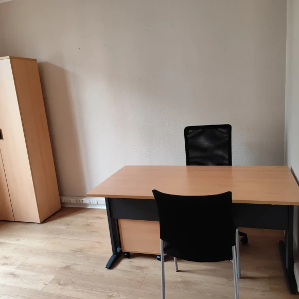 Bureau privé 13 m² 1 poste Coworking Rue Réaumur Paris 75002 - photo 1
