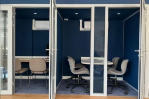 Bureau privé - 13006 - 3 postes - 870€