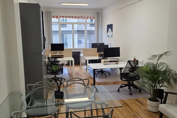 Bureau privé - 75002 - 6 postes - 1850€