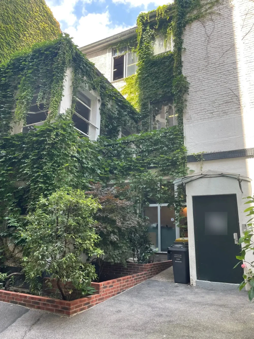 Espace indépendant - 75020 - 25 postes - 10500€