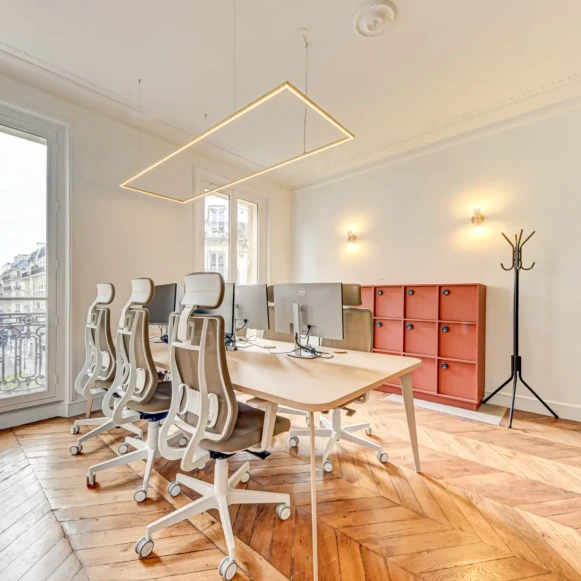 Espace indépendant 100 m² 18 postes Location bureau Boulevard de Sébastopol Paris 75002 - photo 2