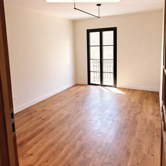 Bureau privé 10 m² 4 postes Coworking Rue Marceau Pérols 34470 - photo 2