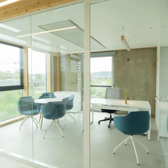 Bureau privé 150 m² 18 postes Coworking Allée François Mitterrand Rouen 76100 - photo 3