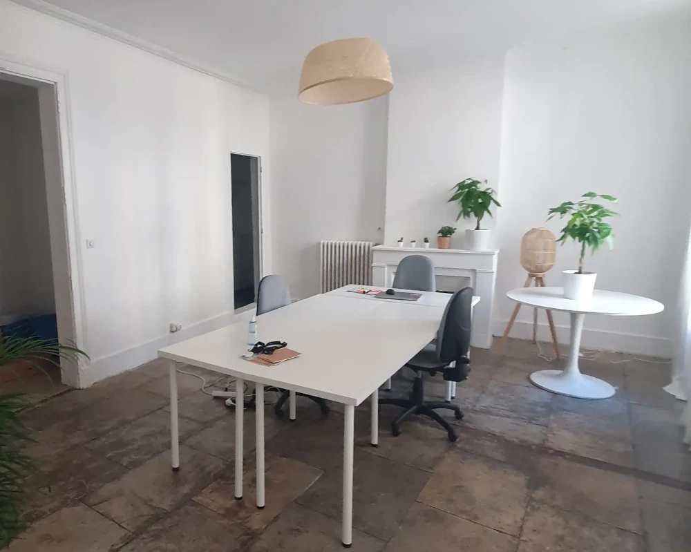 Bureau privé - 34000 - 1 poste - 350€