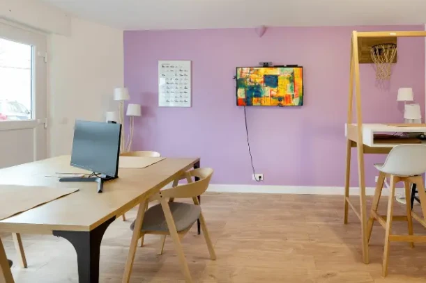 Open Space - 91130 - 10 postes - 157.5€