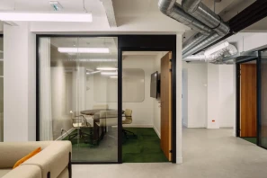 Open Space - 75009 - 24 postes - 400€